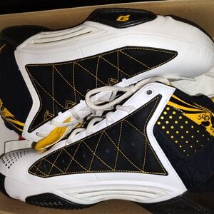 Men's Black and White Athletic Shoes